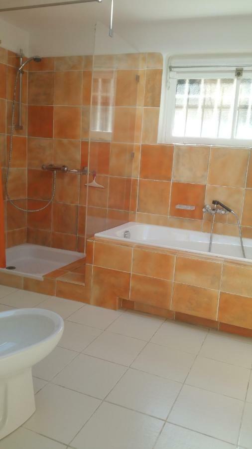 Haus Mit Garten Ueber Der Bucht Von Cannes فالوريس المظهر الخارجي الصورة